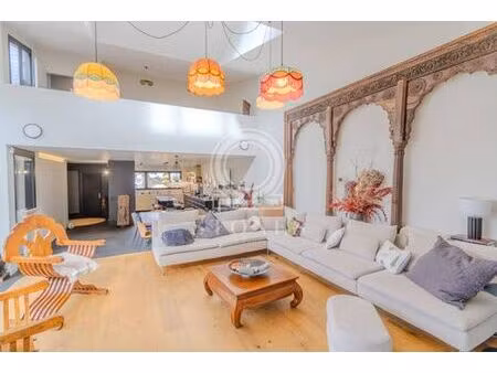 maison de luxe de 250 m2 en location louveciennes  île-de-france