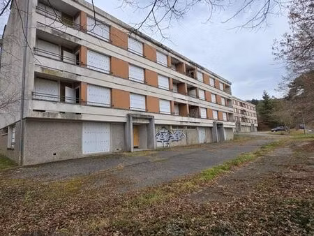 prestigieux immeuble de rapport en vente à bergesserin  france