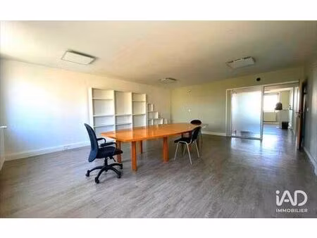 bureau de prestige de 179 m2 en location - évry  île-de-france