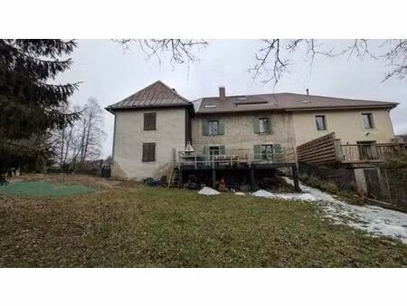 maison de 8 pièces de luxe en vente à rochejean  bourgogne-franche-comté