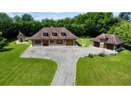 maison de luxe de 226 m2 en vente saint-germain-du-bois  france