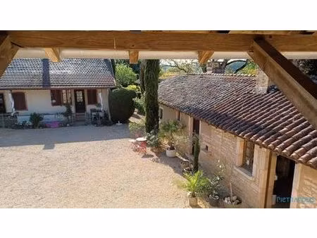 prestigieux immeuble de rapport en vente à la genête  france