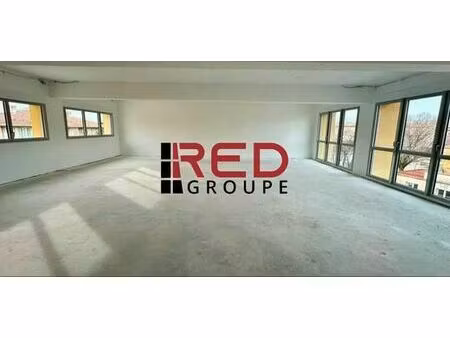 prestigieux bureau de 102 m2 en location - aix-en-provence  france