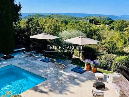 maison de 6 pièces de luxe en location à murs  provence-alpes-côte d'azur