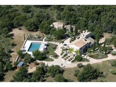 maison de campagne exclusive de 300 m2 en location eygalières  provence-alpes-côte d'azur