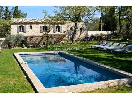 villa de luxe de 5 chambres en location lacoste  provence-alpes-côte d'azur