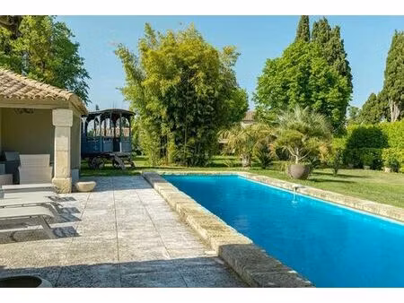 maison de campagne de luxe de 210 m2 en location saint-rémy-de-provence  provence-alpes-cô