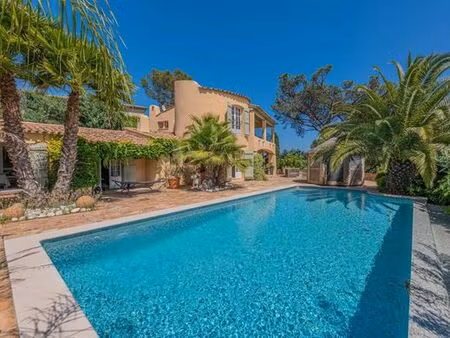 villa de 6 pièces de luxe en location sainte-maxime  provence-alpes-côte d'azur