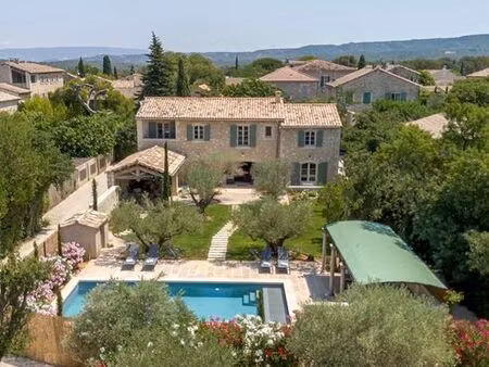 maison de 4 chambres de luxe en location à eygalières  france