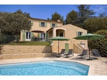 maison de luxe de 6 pièces en location à paradou  france