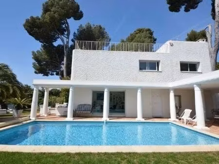 maison de prestige de 180 m2 en location antibes  provence-alpes-côte d'azur