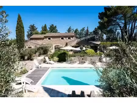 luxury 8 pièces farmhouse en location eygalières  france