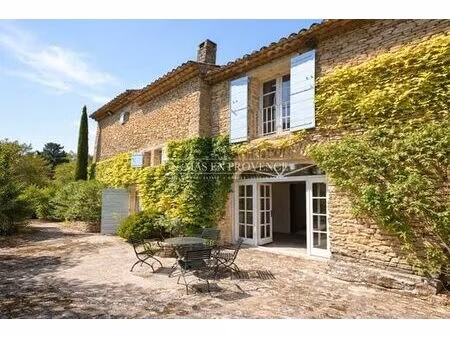 villa de 4 chambres de luxe en location gordes  provence-alpes-côte d'azur