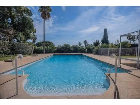 villa de luxe de 5 pièces en location grimaud  france
