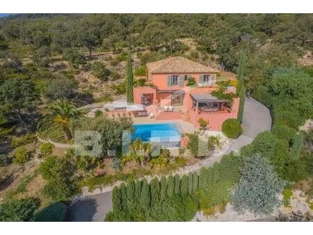 villa de luxe de 5 pièces en location grimaud  france