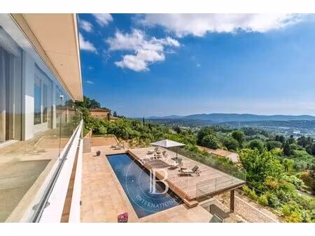 villa de luxe de 6 pièces en location grasse  france