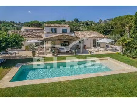 villa de 5 pièces de luxe en location grimaud  provence-alpes-côte d'azur