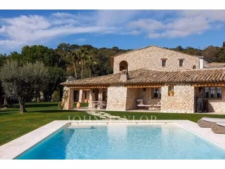 villa de 5 pièces de luxe en location roquefort-les-pins  france