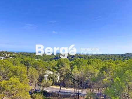 bureau de prestige de 4624 m2 en location - garbejaire  france