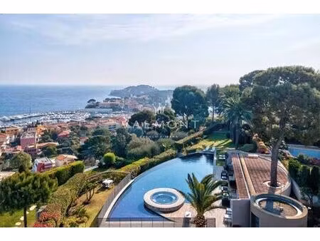 villa de 9 pièces de luxe en location saint-jean-cap-ferrat  france