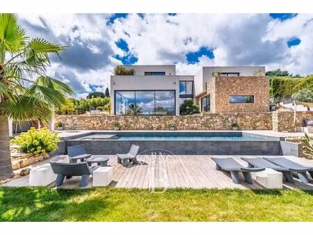 villa de 7 pièces de luxe en location valbonne  provence-alpes-côte d'azur