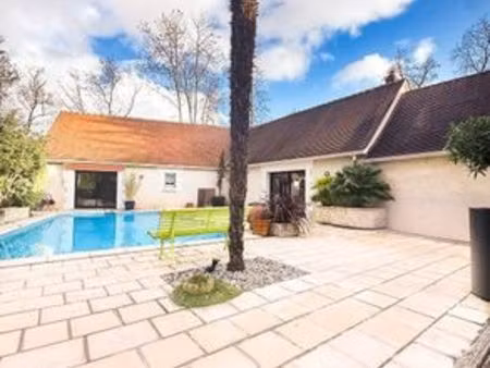 maison de luxe 4 chambres en vente à chambray-lès-tours  centre