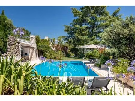 villa de luxe de 8 pièces en location biot  france