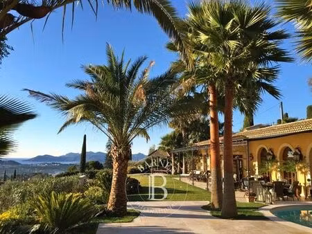 villa de luxe de 10 pièces en location mougins  provence-alpes-côte d'azur