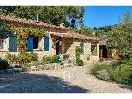 villa de 7 pièces de luxe en location opio  provence-alpes-côte d'azur
