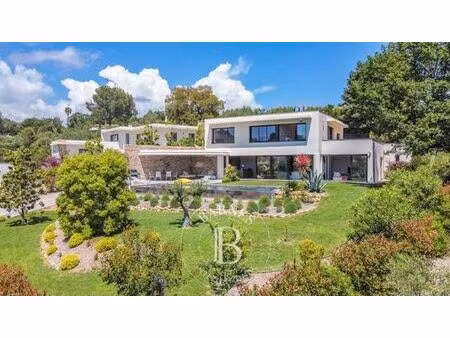 villa de luxe de 6 pièces en location opio  france