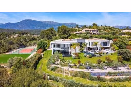 villa de luxe de 8 pièces en location roquefort-les-pins  france