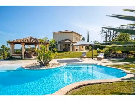 villa de luxe de 6 pièces en location valbonne  france