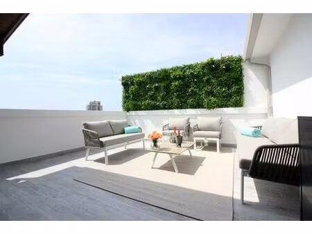 appartement de luxe de 3 chambres en location à beausoleil  france