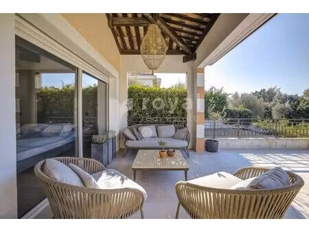 villa de luxe de 3 pièces en location mougins  provence-alpes-côte d'azur