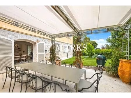 villa de 6 pièces de luxe en location saint-jean-cap-ferrat  france