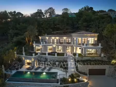 villa de 8 pièces de luxe en location villefranche-sur-mer  provence-alpes-côte d'azur