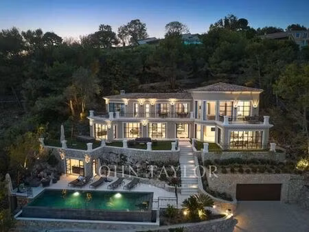 villa de luxe de 8 pièces en location villefranche-sur-mer  provence-alpes-côte d'azur