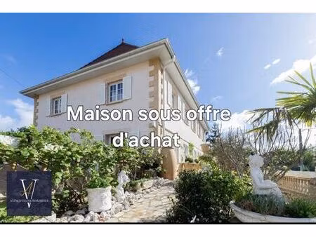 maison de luxe en vente à hagenbach  grand est