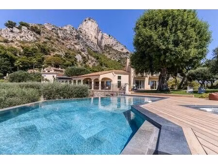 villa de luxe de 6 pièces en location cap-d'ail  provence-alpes-côte d'azur