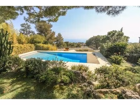villa de 6 pièces de luxe en location saint-jean-cap-ferrat  france