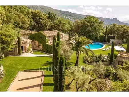 maison de 9 pièces de luxe en location à tourrettes-sur-loup  provence-alpes-côte d'azur