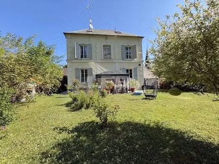 maison de luxe de 172 m2 en vente esches  france