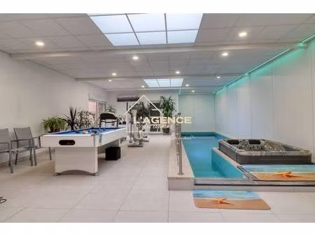 maison de 8 pièces de luxe en vente à bailleul  france