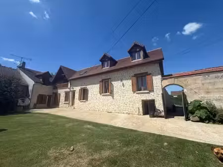 maison de luxe de 9 pièces en vente à fresnoy-en-thelle  hauts-de-france