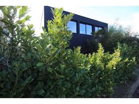 maison de 6 pièces de luxe en vente à la neuville  france