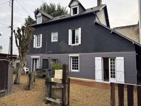 prestigieux immeuble de rapport en vente à honfleur  france