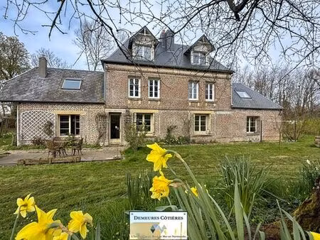 maison de 7 pièces de luxe en vente à étretat  normandie