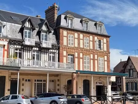 appartement de 3 chambres de luxe en vente à deauville  france