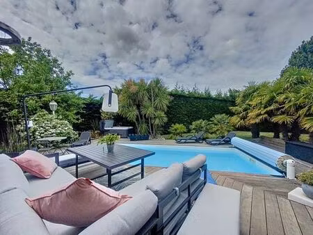 prestigieuse maison en vente yquelon  france