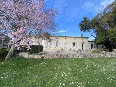 maison de luxe 5 chambres en vente à bayon-sur-gironde  nouvelle-aquitaine